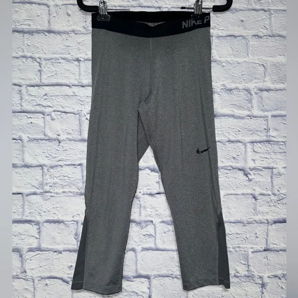 NIKE PRO WOMEN'S LEGGING TIGHT WORKOUT PANTS GREY M